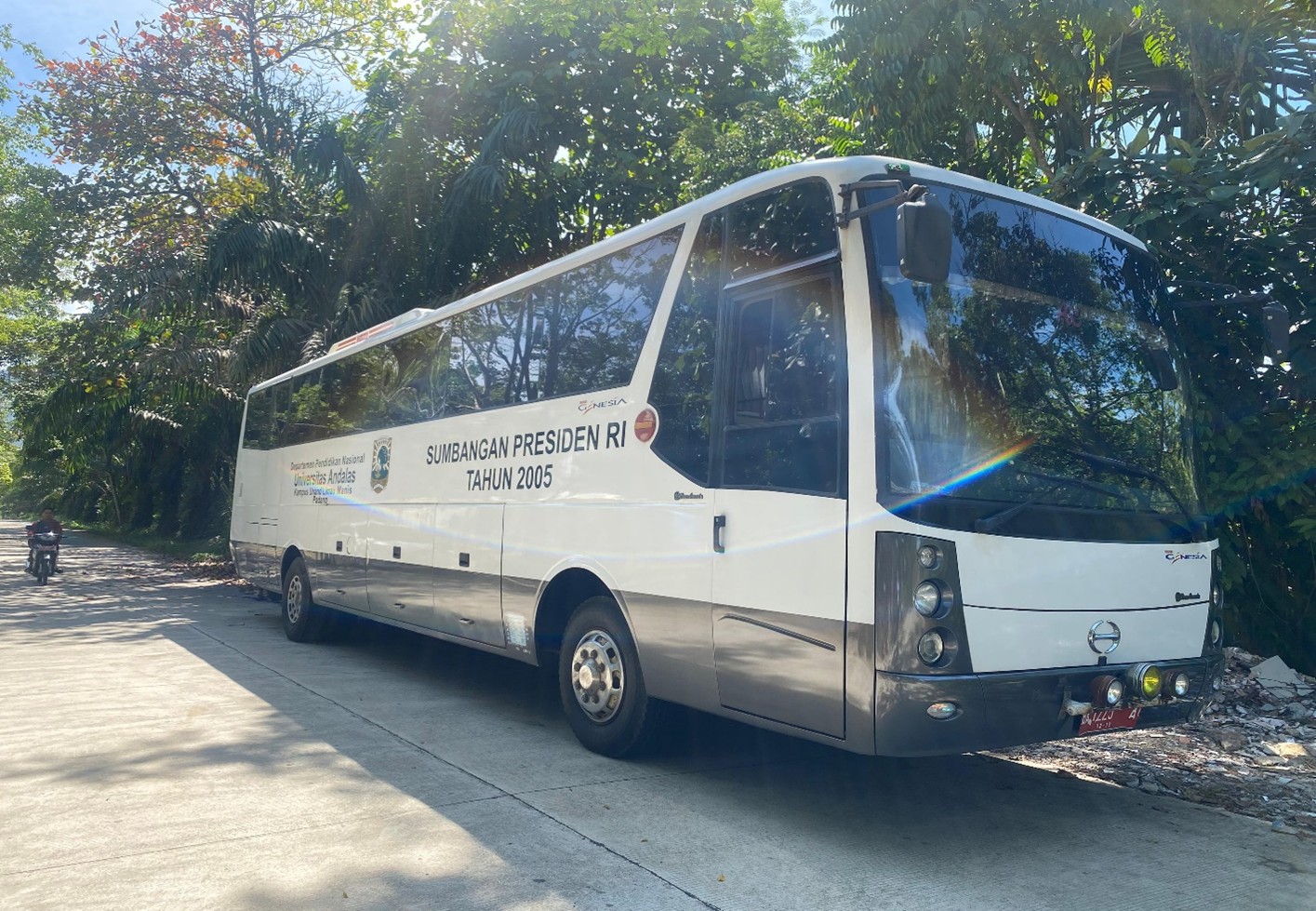 bus
